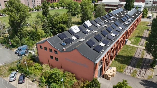 Spezialkonstruktion PV-Gestell Sheddachl&ouml;sung